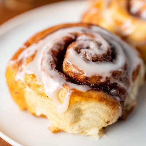 Soft Fluffy Cinnamon Rolls